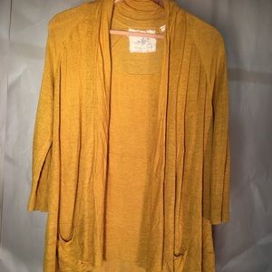 Angel of the north Anthropologie yellow sweater L